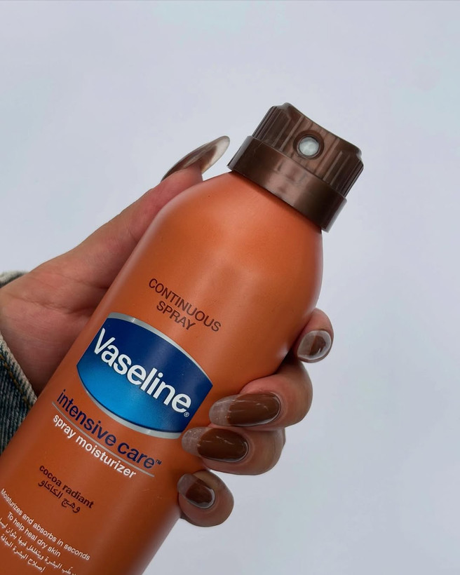 محصولات شکلاتی وازلین vaseline،بالم لب،لوسیون بدن،اسپری , لوسیون بدن,خوشبو کننده و ابرسان قوی پوست بدن و لب